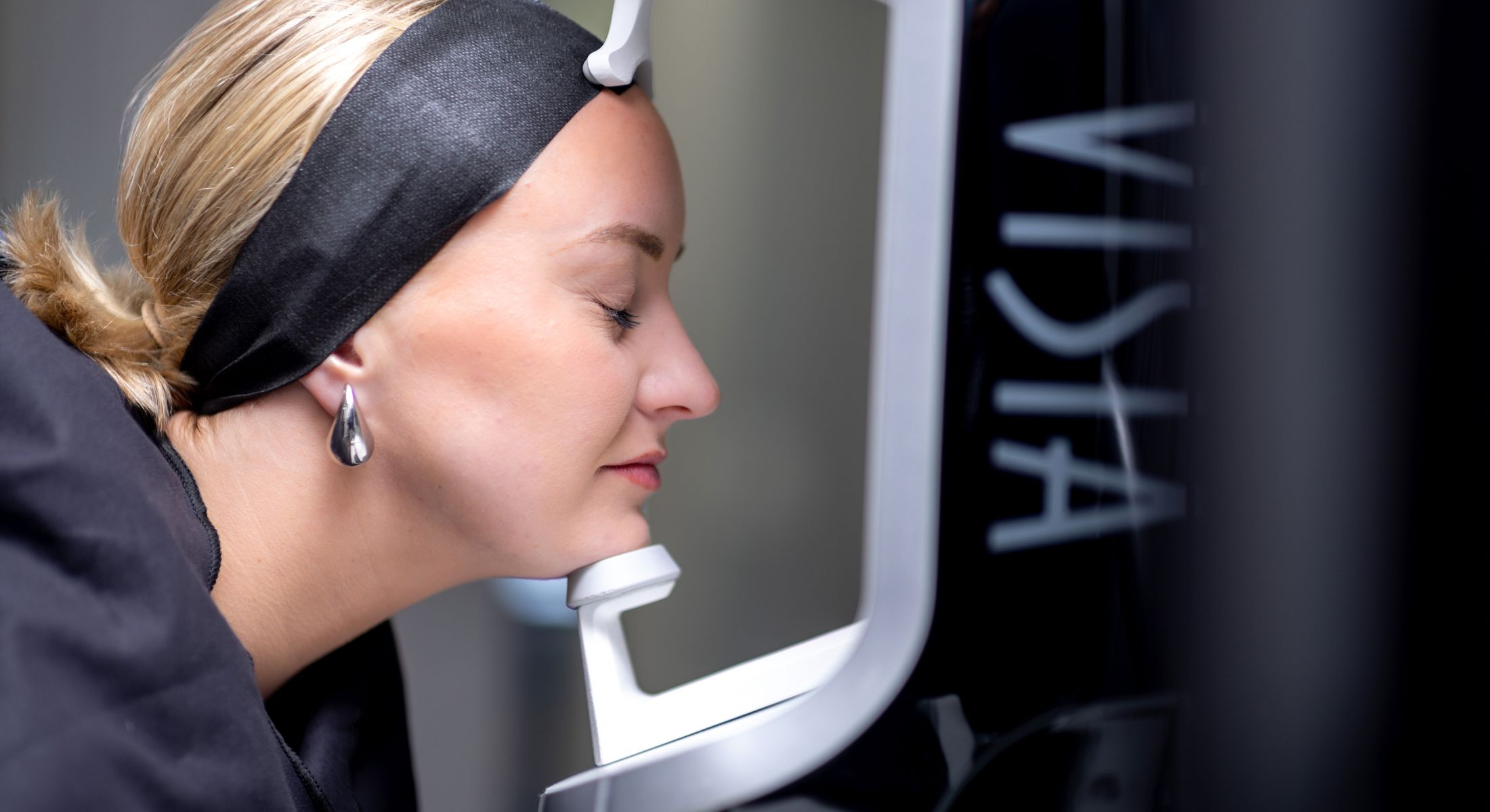 Franklin laser treatment model receiving treatment